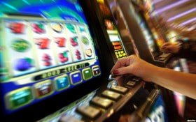 Catatan penafian mumunbet di layar